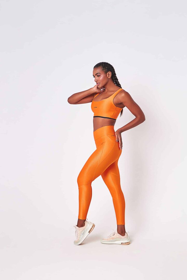 Alternative view of CONJUNTO LEGGING ALICE MANGO + TOP MARI MANGO CANELADO