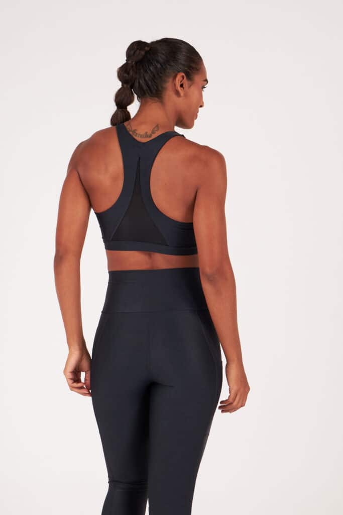 Alternative view of TOP KAREN PRETO COM TULE