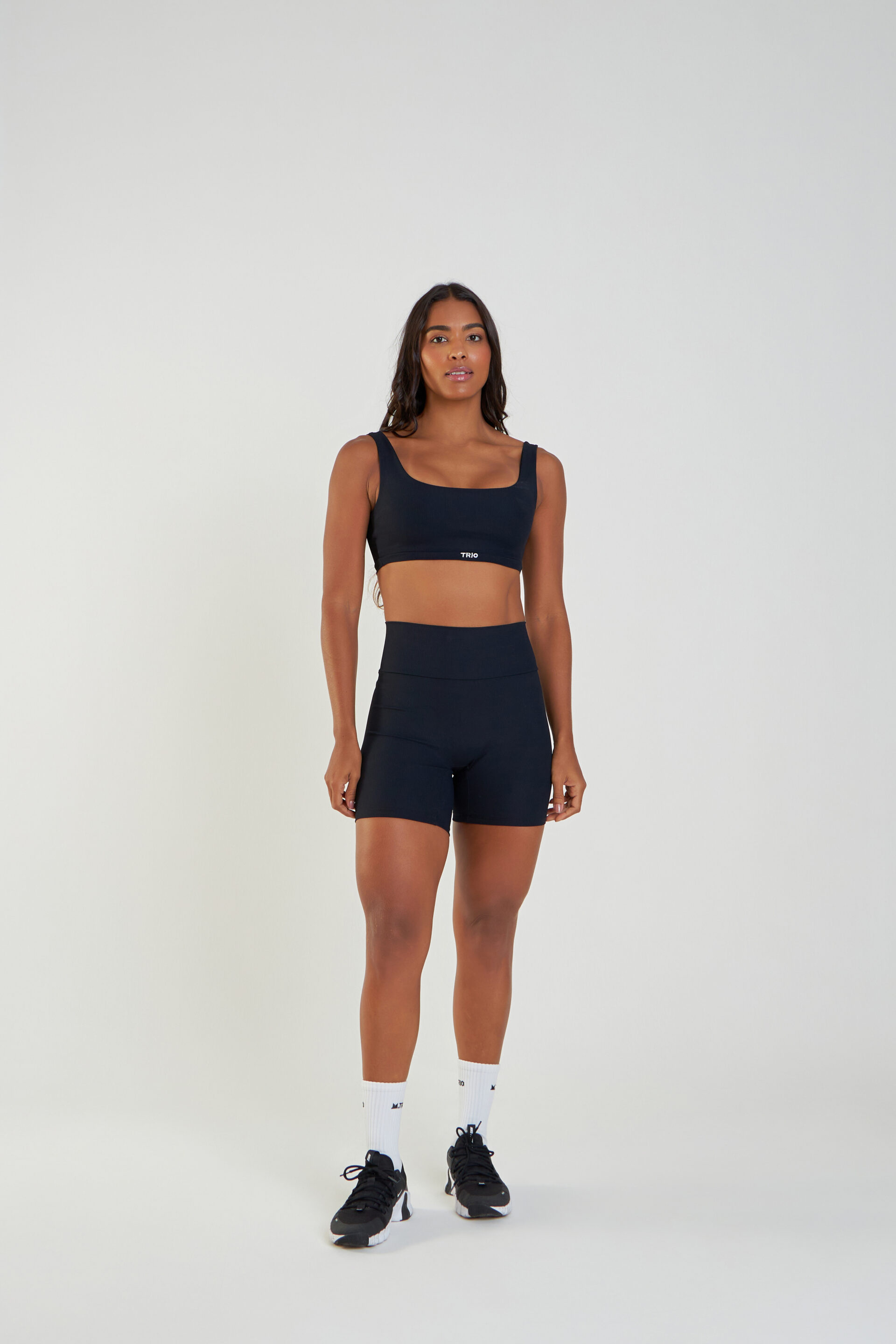 SHORT AVA PRETO CANELADO COMFORT - Image 3