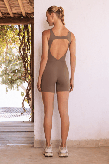 Alternative view of MACAQUINHO RUTHE CASTANHO