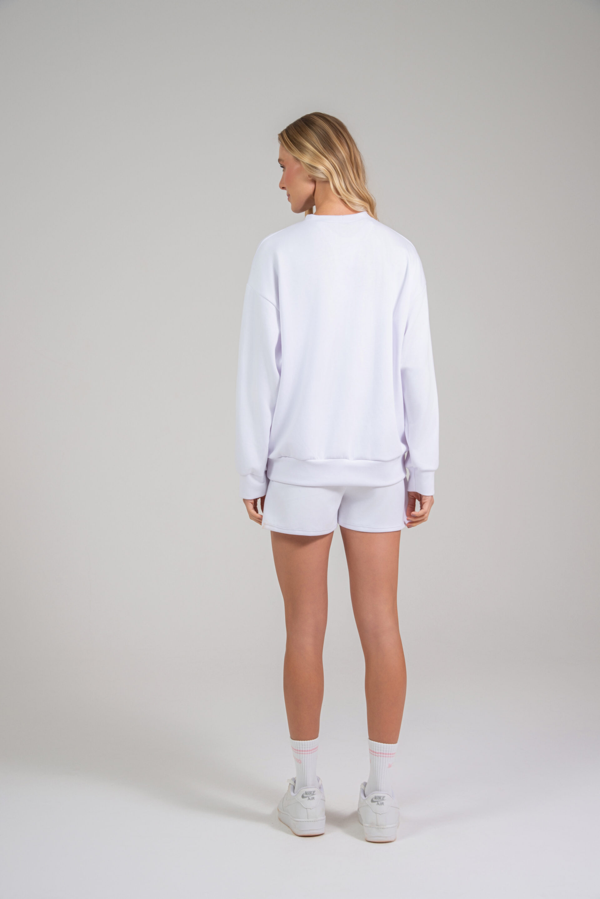 SHORT MOLETOM BRANCO - Image 3