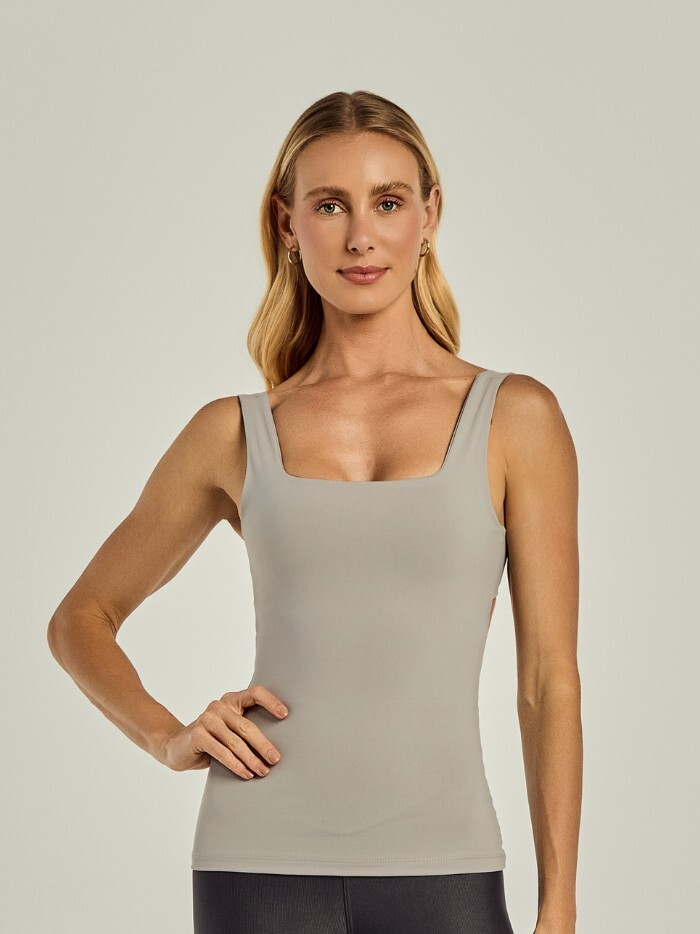 CAMISETA ESTER CINZA