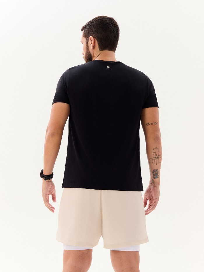 Alternative view of BERMUDA RACE LUNA