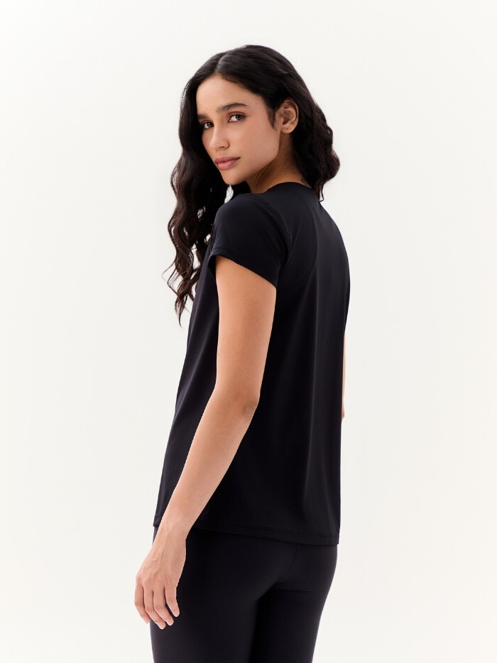 Alternative view of BLUSA RUTHE PRETA