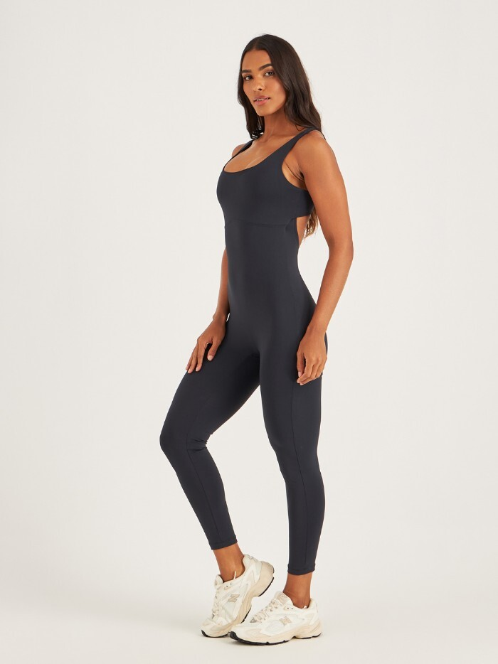 Alternative view of MACACÃO ESTER PRETO