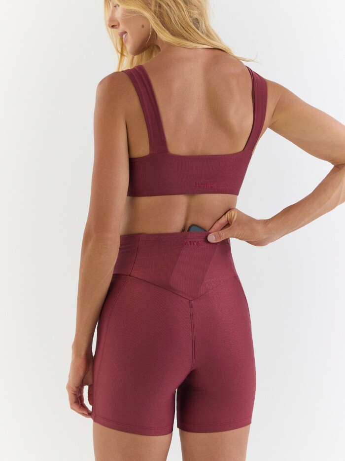 Alternative view of SHORT CELINE VINHO CANELADO